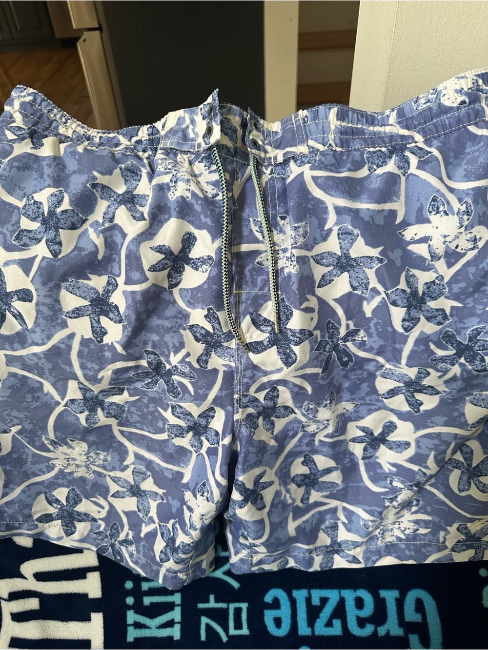 Man Blue Floral Drawstring Shorts